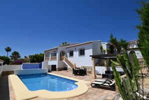 Casa En venta en Benitachell, Benitachell photo 0