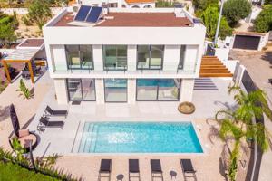 Casa En venta en Playa Fustera, Benissa photo 0