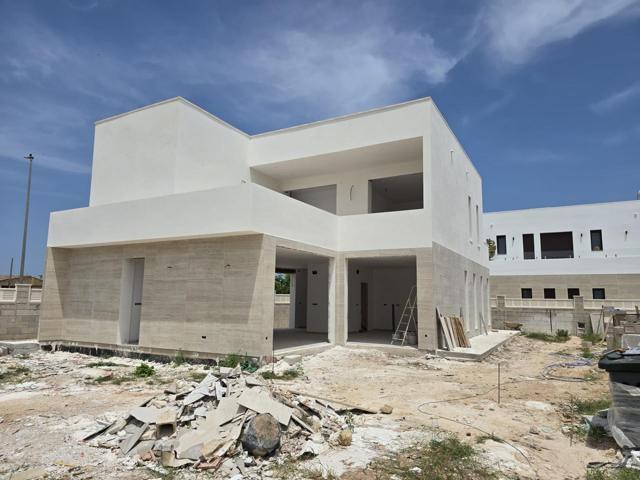 Casa En venta en Costa Blanca, El Verger photo 0