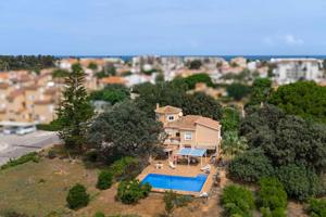 Casa En venta en Les Bovetes-La Felicidad, Denia photo 0