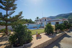 Casa En venta en La Pedrera-Vessanes, Denia photo 0