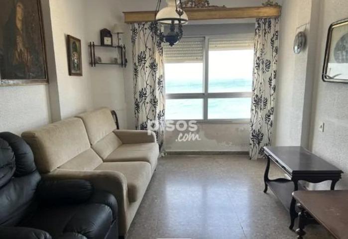 ¡Gran oportunidad de vivienda en Cádiz, junto a la playa de Santa María! photo 0