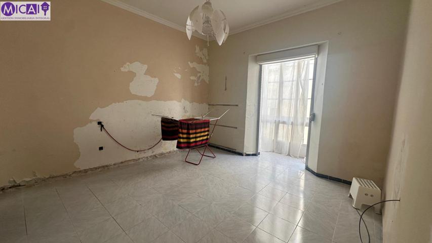 Casa señorial en el centro de Cádiz para reformar. photo 0