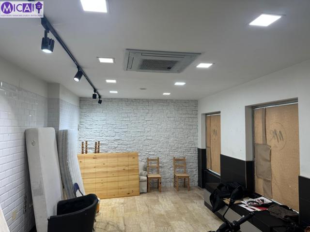 LOCAL COMERCIAL EN ALQUILER - CÁDIZ CENTRO photo 0