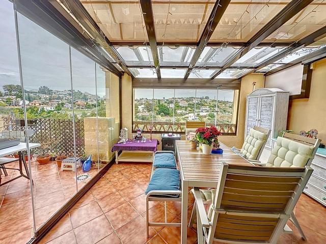 Preciosa ático duplex con vistas panorámicas. photo 0