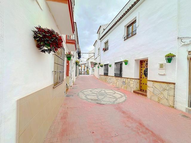 Preciosa casa en el centro Histórico de Estepona photo 0