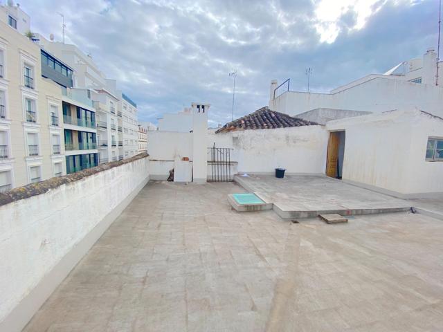 IDEAL PARA INVERSORES, CASA EN CALLE REAL photo 0