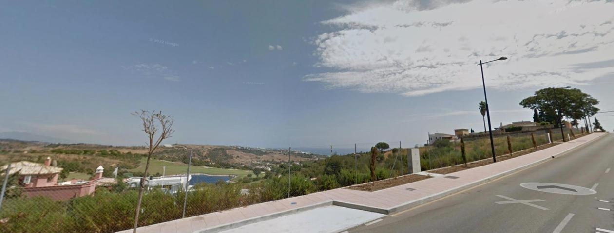 Venta de parcela con vistas al mar para construir un chalet entre Estepona Valle Romano . photo 0