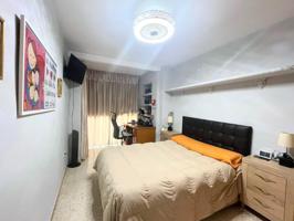 ¡Gran oportunidad a solo 5 minutos a pie del Puerto Deportivo y la playa de Estepona! photo 0