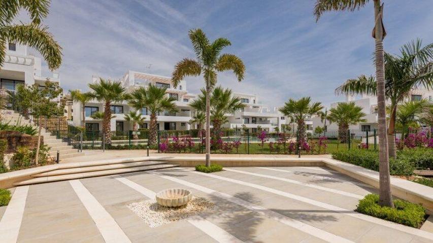 Apartamento de lujo en venta – Atalaya El campanario Estepona photo 0