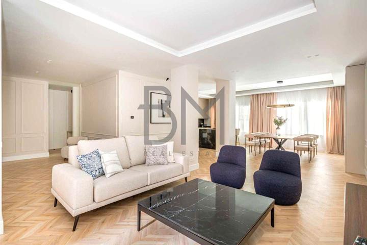 Piso en venta en Madrid de 223 m2 photo 0