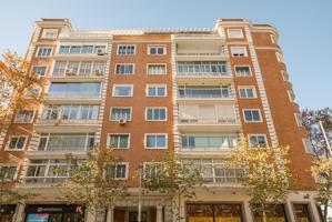 Piso en venta en Madrid de 194 m2 photo 0