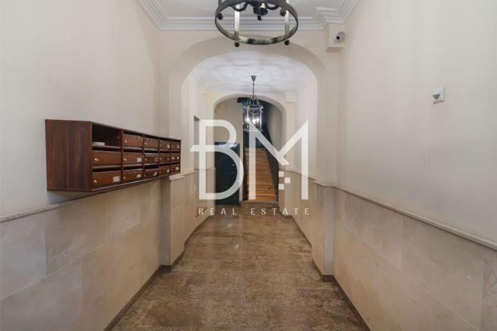 Piso en venta en Madrid de 136 m2 photo 0