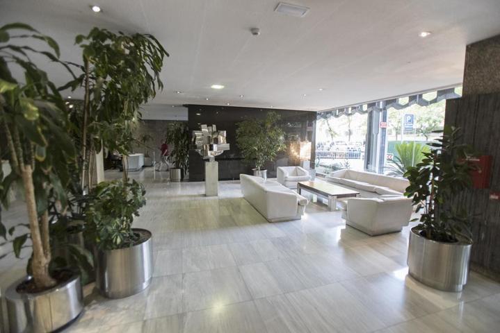 Piso en venta en Madrid de 142 m2 photo 0