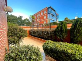 Piso en alquiler en Madrid de 242 m2 photo 0