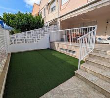 Bungalow en venta en Benicàssim de 134 m2 photo 0