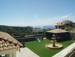 Villa En venta en Alella photo 0