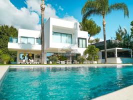 Villa En venta en Sitges photo 0