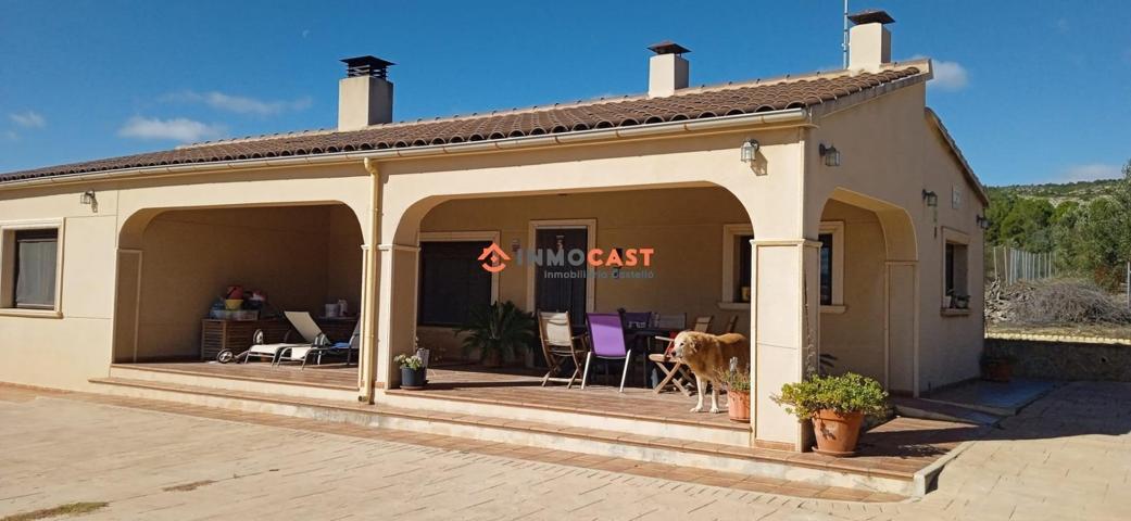 Se vende Chalet en Bocairent-Banyeres photo 0