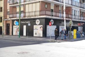 Amplio Local Comercial en Esquina con Excelente Visibilidad photo 0