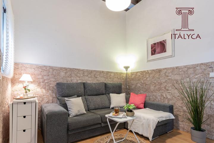 Apartamento con licencia turística en calle Arte de la Seda photo 0