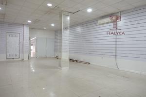 Local comercial en calle Feria photo 0