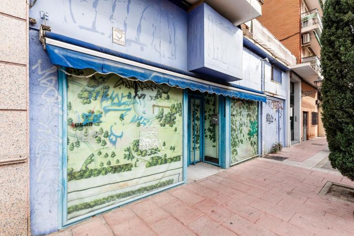 Oportundad de inversion. Local Comercial en pleno centro photo 0