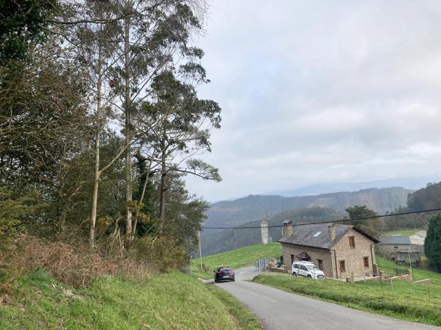 A la venta 3 PARCELAS de SUELO URBANO sin edificar a 5 km. de Vegadeo (Asturias) photo 0