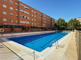 Piso En venta en Universidad - Hospital, Fuenlabrada photo 0