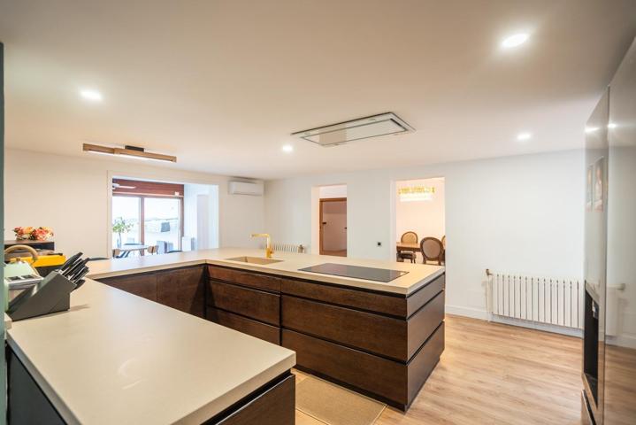 ^**^CHALET INDEPENDIENTE DE LUJO EN CLUB DE GOLF, LAS ROZAS — VIVIENDA ÚNICA EN ENTORNO EXCLUSIVO^**^ Presentamos esta exclusiva vivienda unifamiliar en una de las urbanizaciones más prestigiosas photo 0