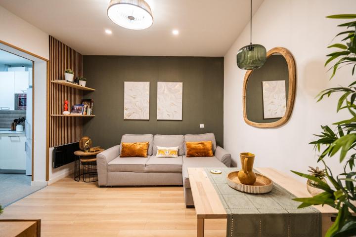 ^**^PRECIOSO PISO TOTALMENTE REFORMADO EN LA CALLE ADUANA, MADRID^**^ En pleno corazón de Madrid, en la emblemática calle Aduana, presentamos este acogedor piso completamente reformado que combina photo 0