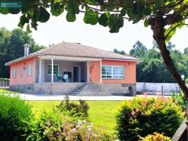 Unifamiliar En venta en Raxo, Teo photo 0