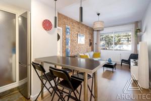 Luminoso piso con Patio en c-Castillejos (Baix Guinardó) photo 0