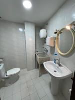 Local con posible cambio de uso a vivienda photo 0