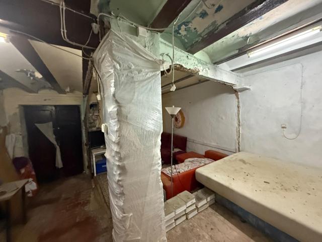 VENTA CASA EN LLIRIA PARA DERRIBO O REFORMA INTEGRAL photo 0