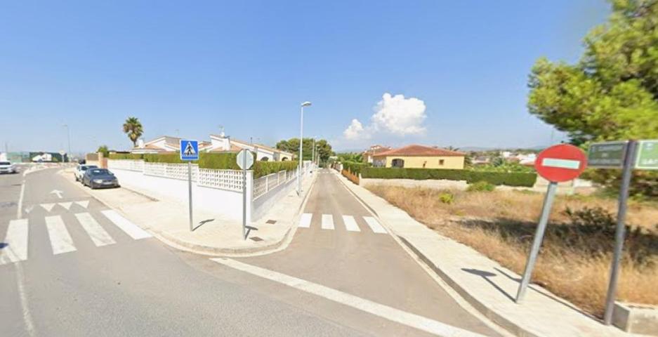 EXCELENTE SOLAR EN PUG I LIS photo 0