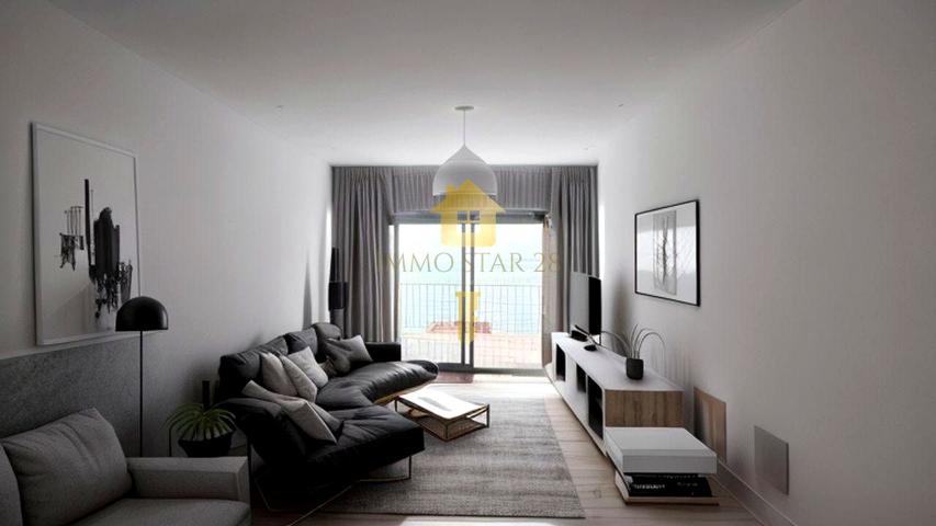 Piso en Venta en Canyelles, Roses – Vistas al Mar 🌊☀️ photo 0