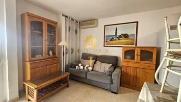 Apartamento en planta baja en alquiler de temporada (Octubre a Mayo) photo 0