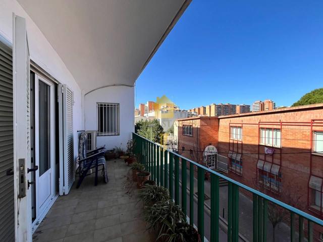 Apartamento de 4 habitaciones en el centro de Figueres photo 0