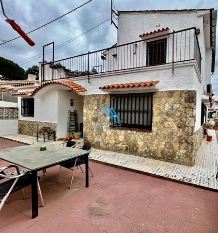 Casa En venta en Centre, Santa Cristina D´aro photo 0