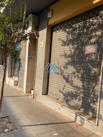 Local En venta en Marina, 46, Centre , Cassà De La Selva photo 0