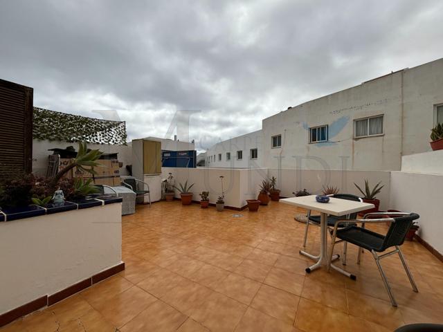 Bonita Vivienda con Amplia Terraza en el Corazón de Corralejo photo 0