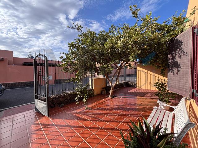 SE VENDE CHALET EN TAMARAGUA photo 0
