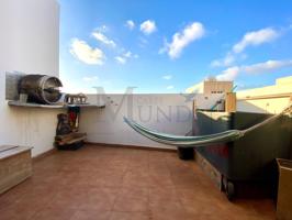 Piso en Puerto del Rosario con azotea privada photo 0