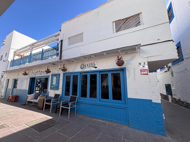 TRASPASO DE RESTAURANTE ITALIANO EN CENTRO DE CORRALEJO photo 0
