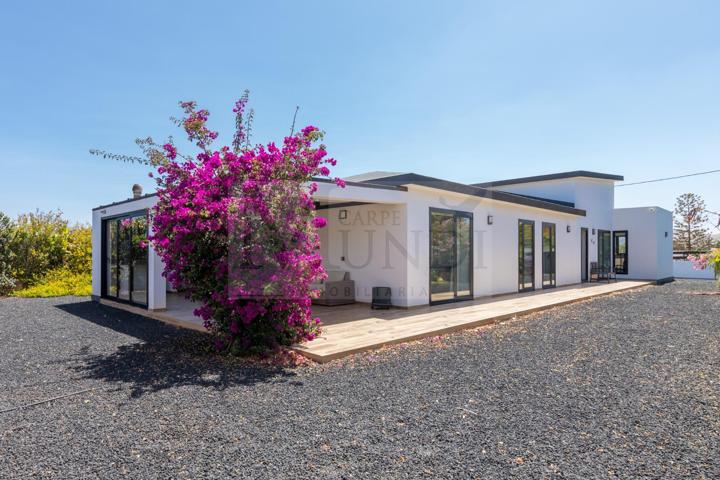 Exclusiva villa de lujo en Llanos de la Concepción Puerto del Rosario photo 0