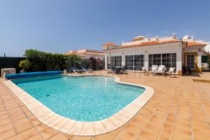 VILLA ZONA GOLF CLUB CALETA DE FUSTE photo 0