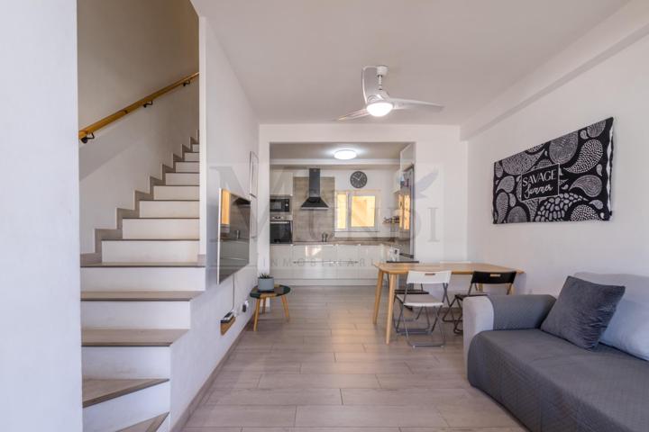 CHALET ADOSADO EN CALETA DE FUSTE CERCA DE LA PLAYA photo 0