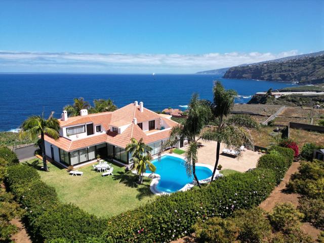 Casa En venta en La Paz, Puerto De La Cruz photo 0