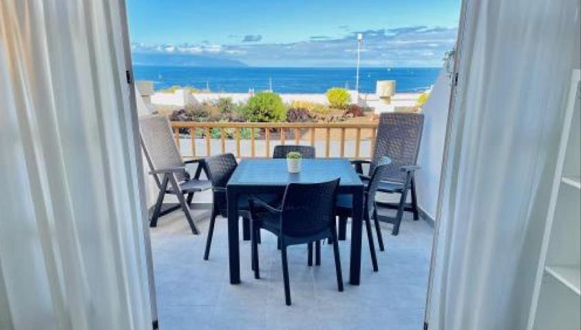 Apartamento con vistas al mar en Costa Adeje photo 0